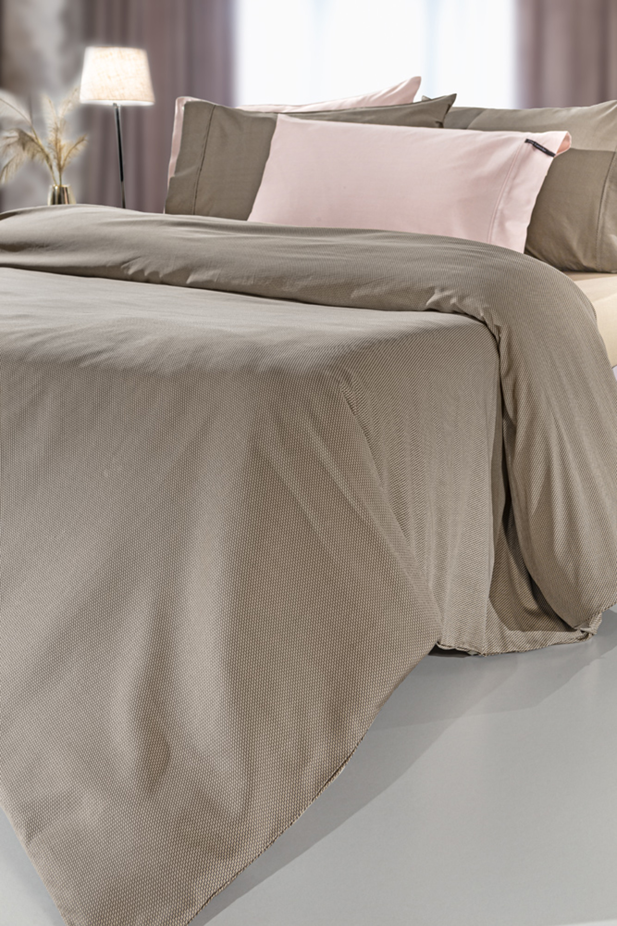 Guy Laroche Sentoni Minimal Wenge 180x270cm